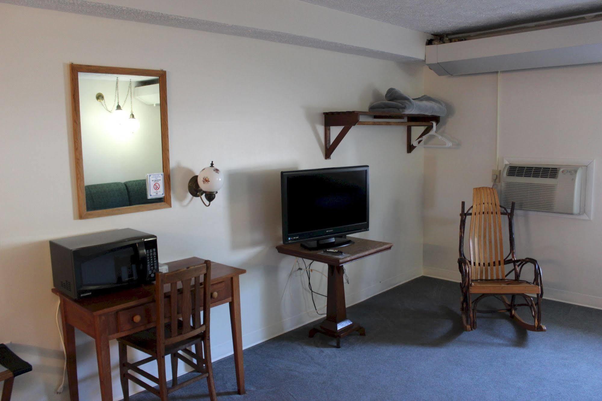 Casselman Inn Grantsville Экстерьер фото