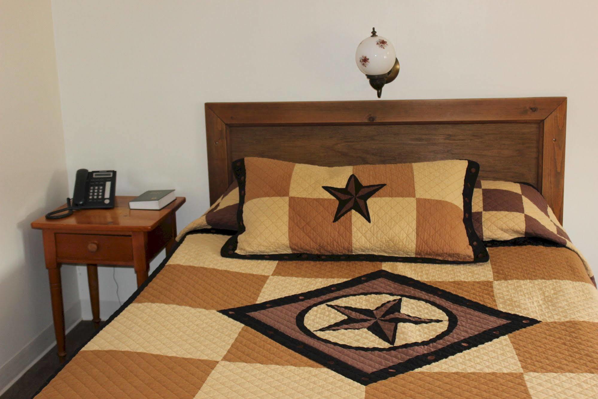 Casselman Inn Grantsville Экстерьер фото