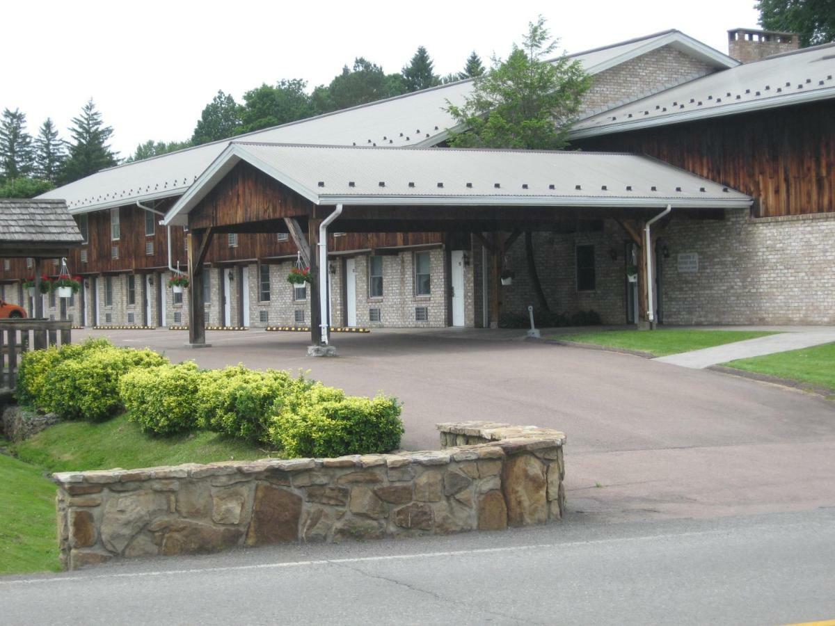 Casselman Inn Grantsville Экстерьер фото